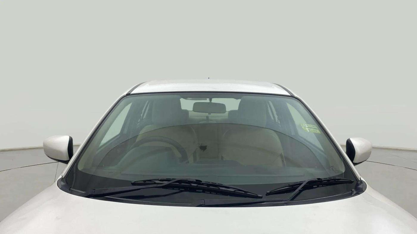2018 Maruti Dzire VDI, Diesel, Manual, 77,761 km, Front Windshield
