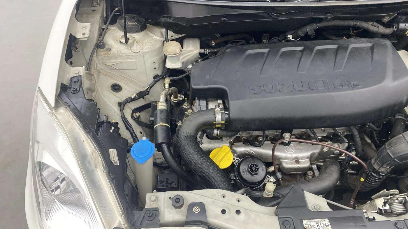 2018 Maruti Dzire VDI, Diesel, Manual, 77,761 km, Engine View - Right