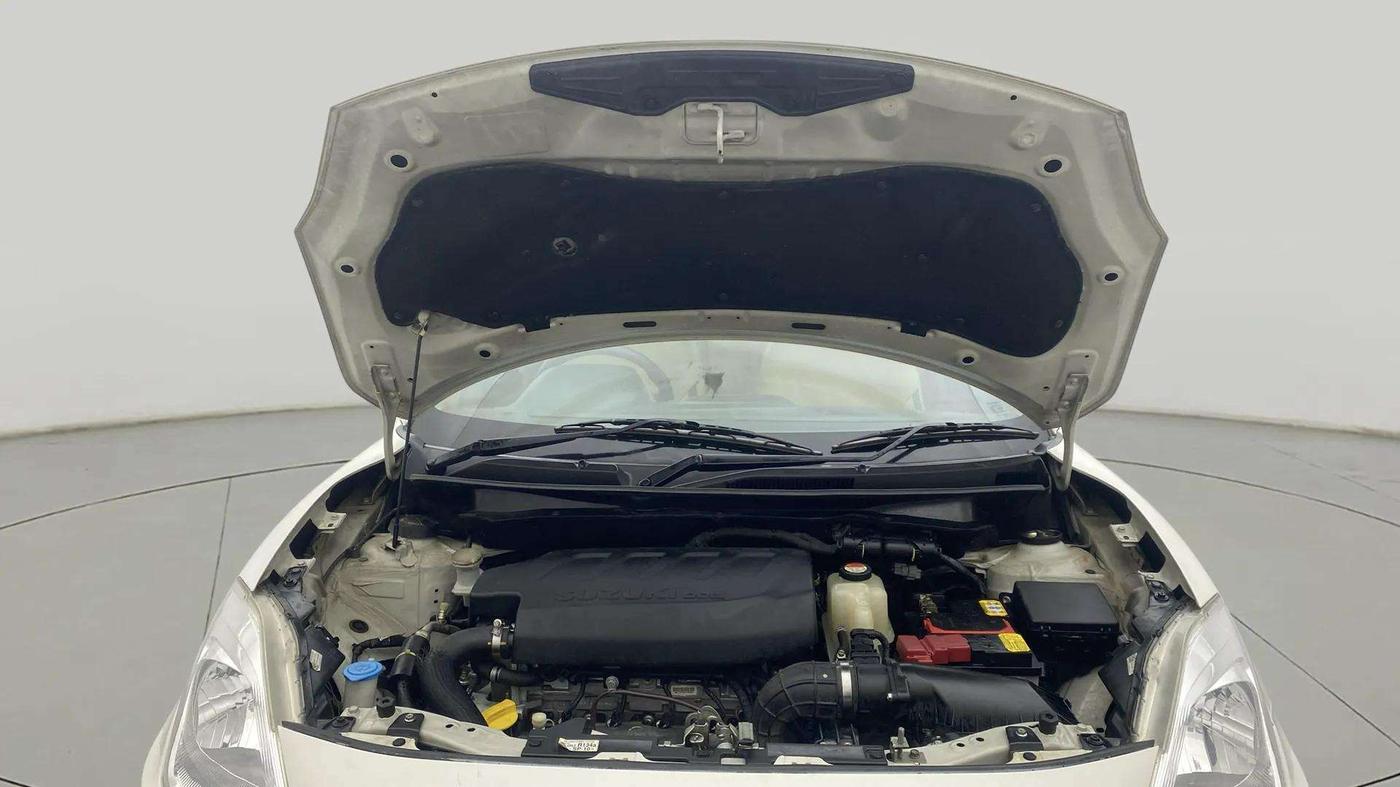 2018 Maruti Dzire VDI, Diesel, Manual, 77,761 km, Open Bonet