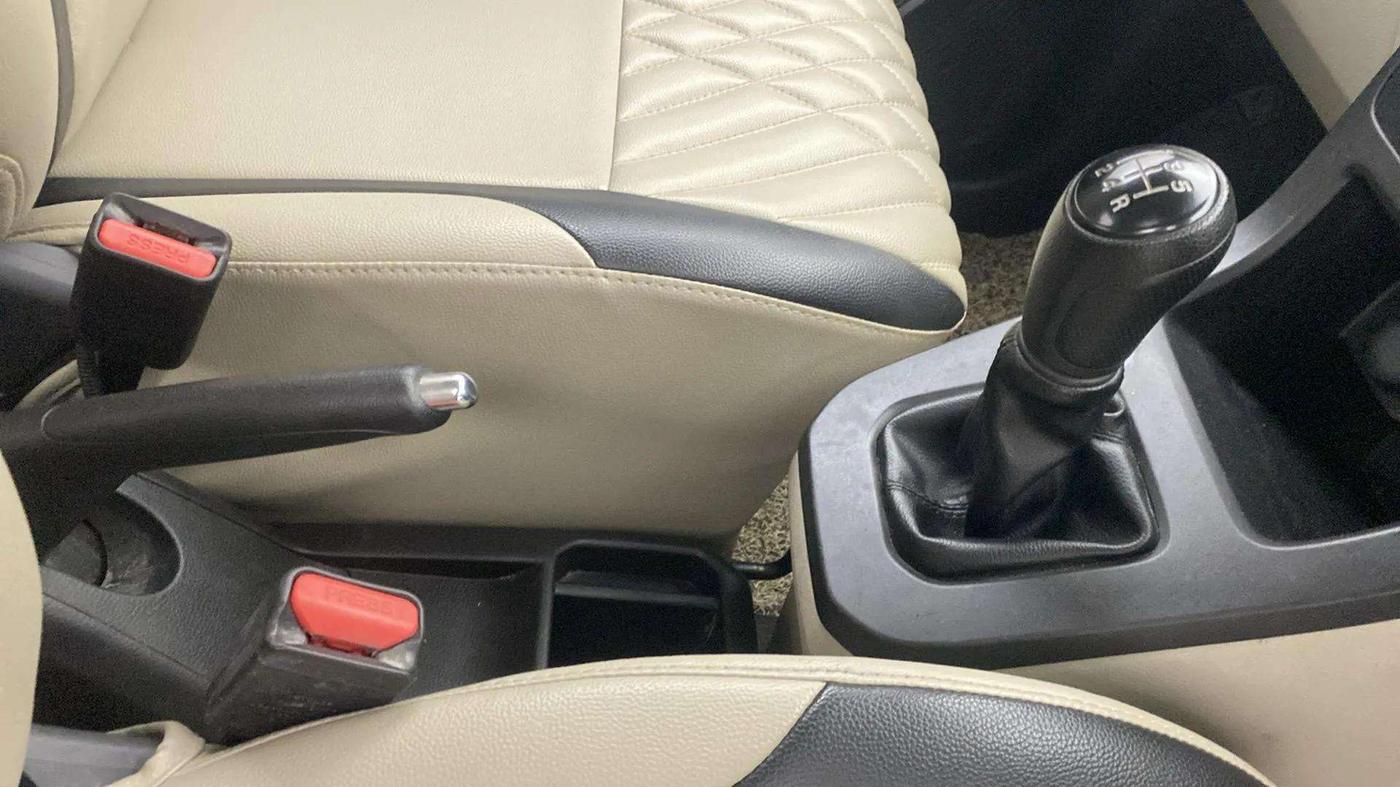 2019 Maruti New Wagon-R VXI 1.2, Petrol, Manual, 54,475 km, Gear Lever