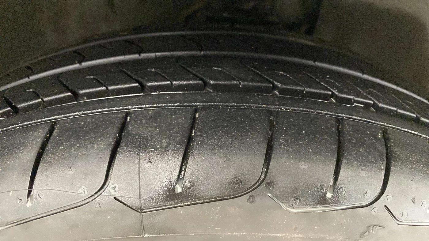 2024 Maruti IGNIS SIGMA 1.2, Petrol, Manual, 3,091 km, Right Front Tyre Tread