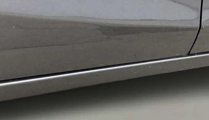 2020 Maruti Alto LXI, Petrol, Manual, 29,706 km, Right running board - Minor scratches