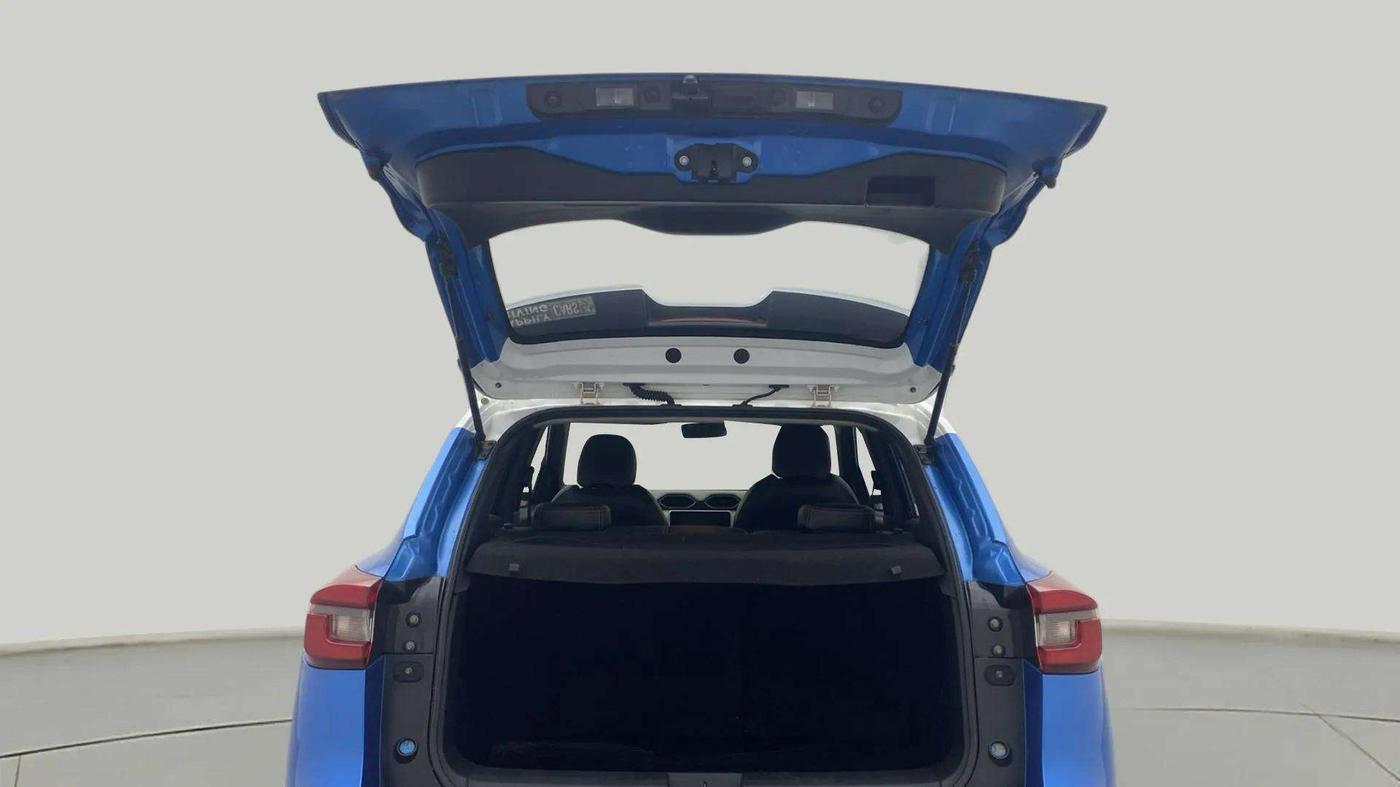 2022 Nissan MAGNITE XV MT, Petrol, Manual, 67,081 km, Boot Door Open