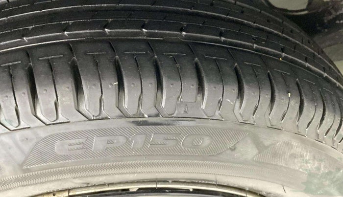 2019 Maruti Swift LXI, Petrol, Manual, 14,075 km, Left Front Tyre Tread