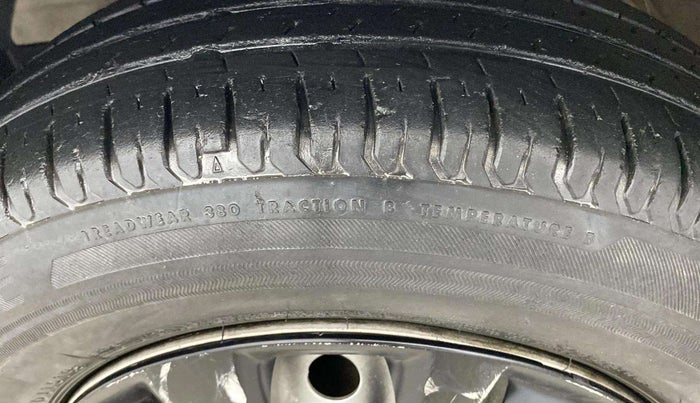 2019 Maruti Swift LXI, Petrol, Manual, 14,075 km, Left Rear Tyre Tread