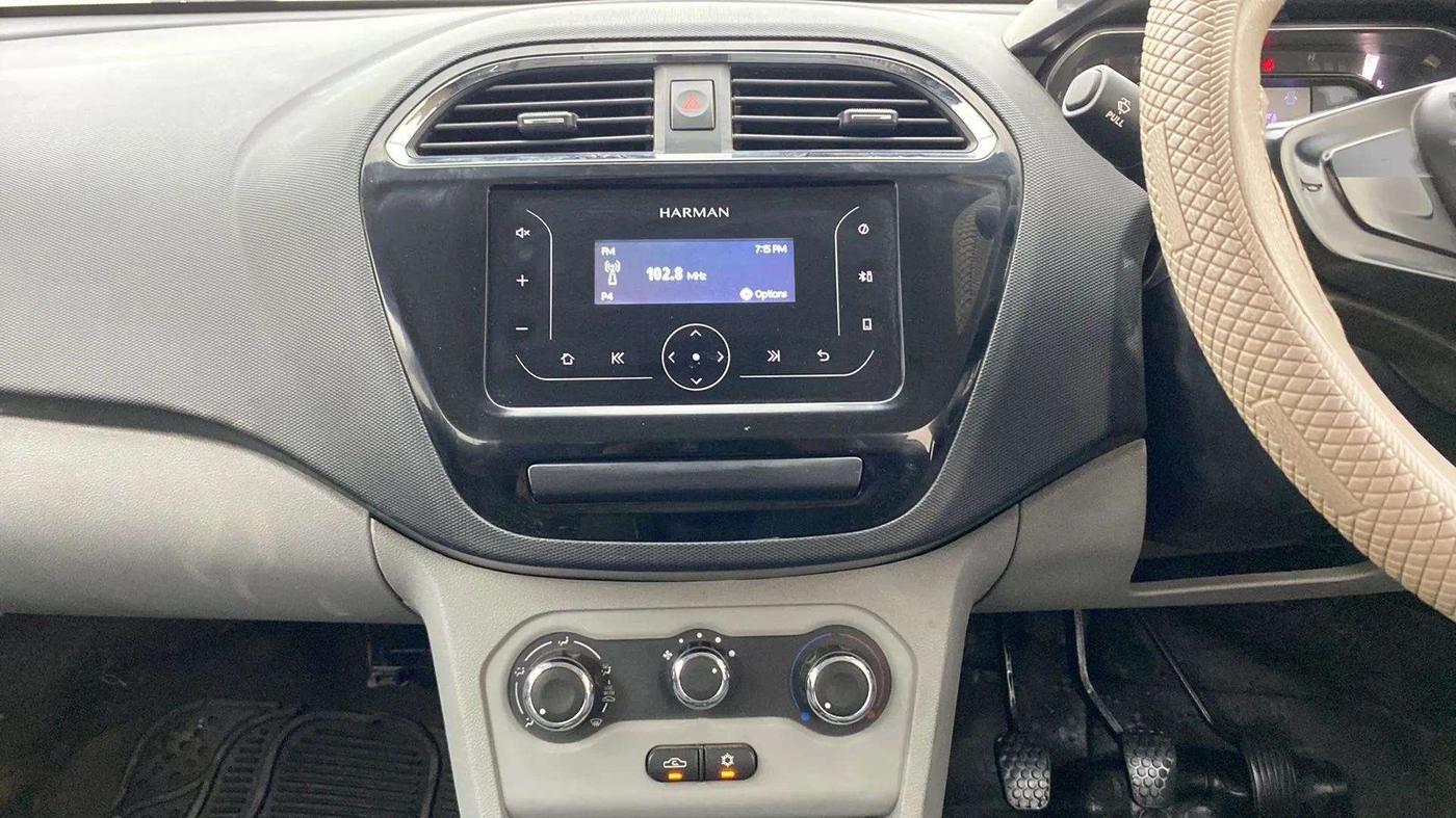 2020 Tata Tiago XT PETROL, Petrol, Manual, 95,524 km, Air Conditioner