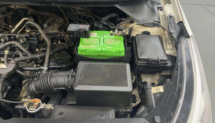 2018 Hyundai Elite i20 ASTA 1.2 (O), Petrol, Manual, 65,965 km, Engine View - Left