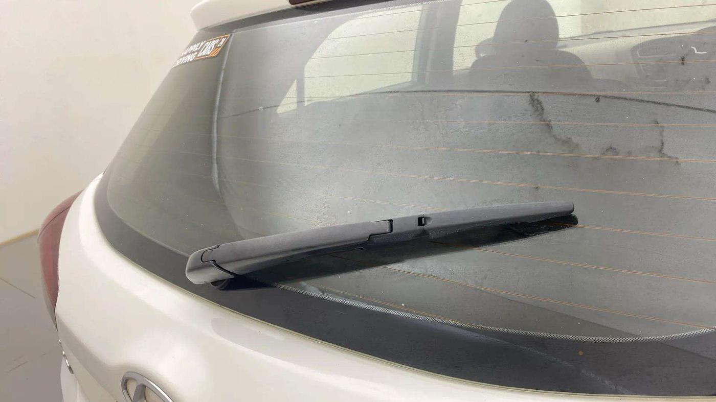 2018 Hyundai Elite i20 ASTA 1.2 (O), Petrol, Manual, 65,965 km, Rear Wiper