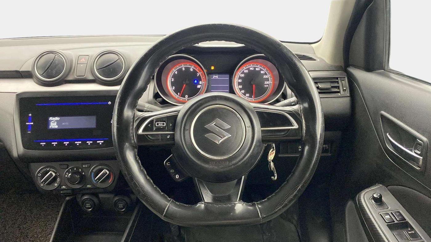 2021 Maruti Swift VXI, Petrol, Manual, 37,312 km, Steering Wheel Close Up