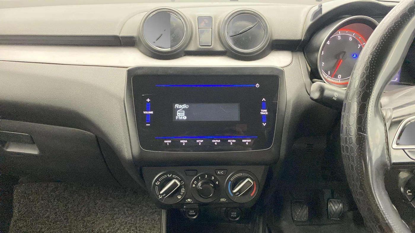 2021 Maruti Swift VXI, Petrol, Manual, 37,312 km, Air Conditioner