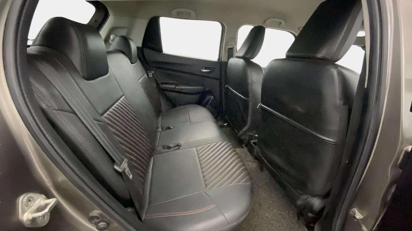 2021 Maruti Swift VXI, Petrol, Manual, 37,312 km, Right Side Rear Door Cabin