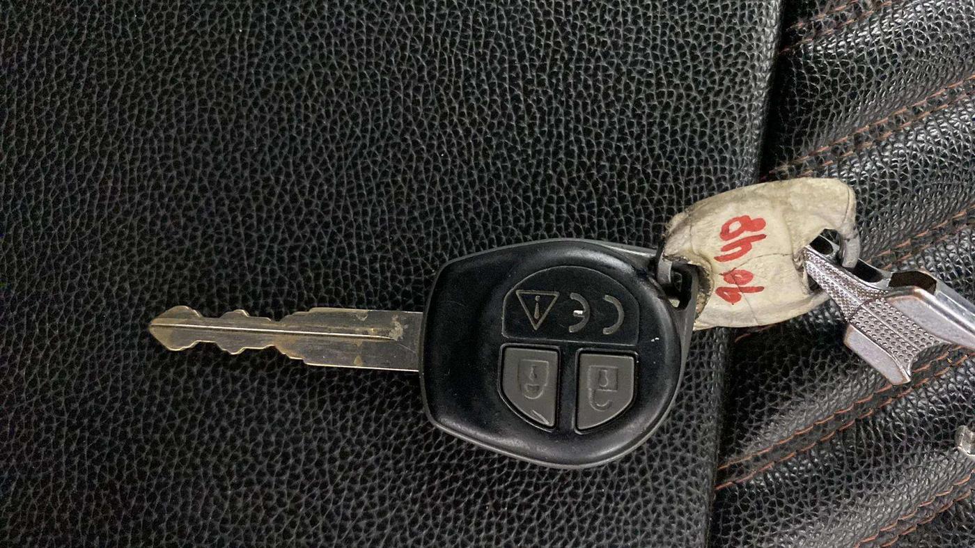 2021 Maruti Swift VXI, Petrol, Manual, 37,312 km, Key Close Up