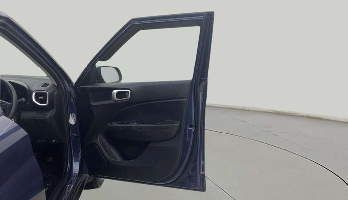 2019 Hyundai VENUE SX 1.0 TURBO, Petrol, Manual, 25,779 km, RHS Front Door