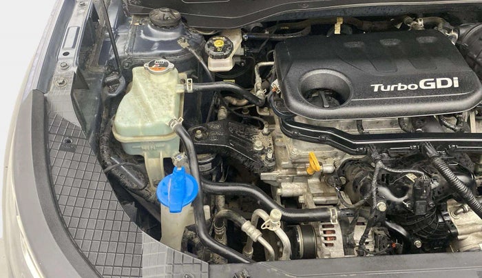 2019 Hyundai VENUE SX 1.0 TURBO, Petrol, Manual, 25,779 km, Engine View - Right