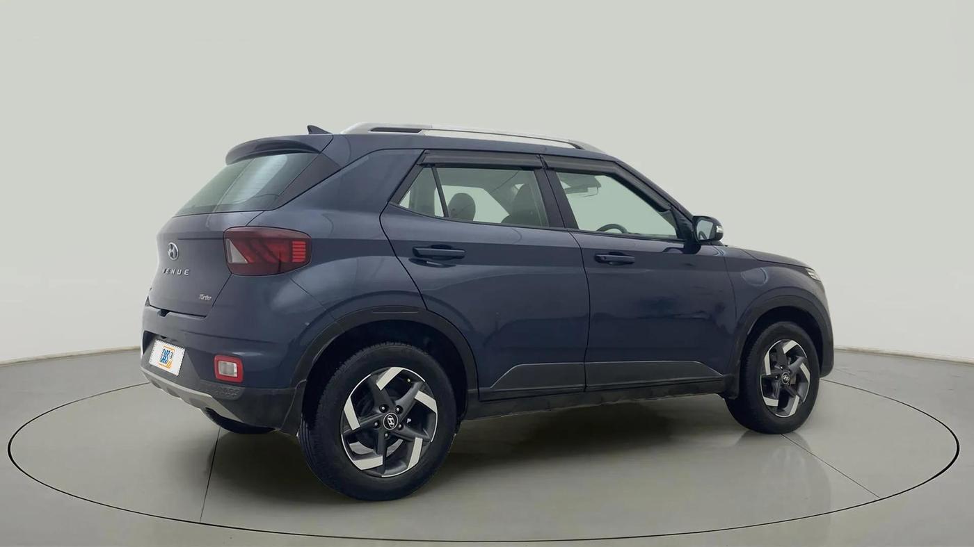 2019 Hyundai VENUE SX 1.0 TURBO, Petrol, Manual, 25,779 km, Right Back Diagonal