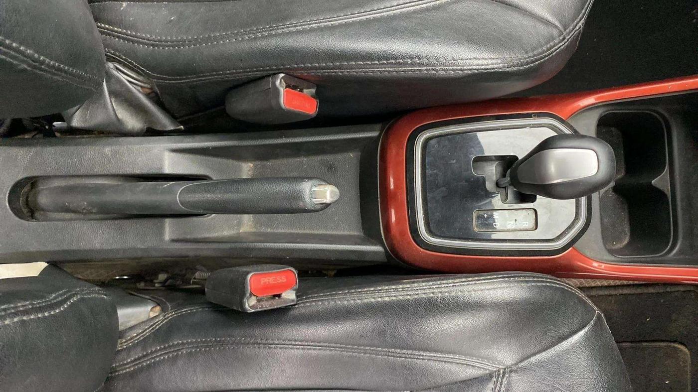 2018 Maruti IGNIS ALPHA 1.2 AMT, Petrol, Automatic, 59,648 km, Gear Lever
