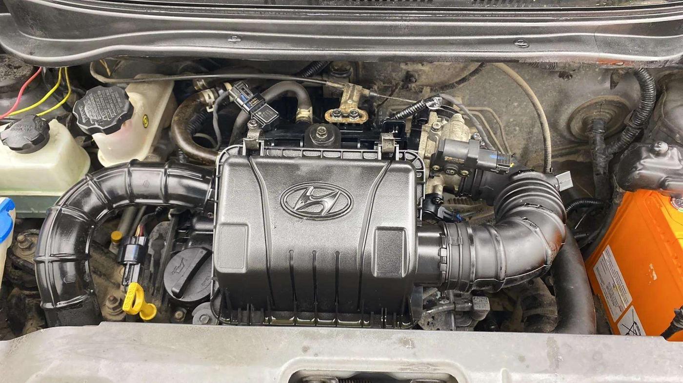 2017 Hyundai Eon ERA +, Petrol, Manual, 40,632 km, Engine View