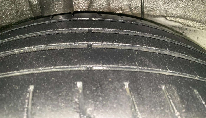 2017 Hyundai Elite i20 ASTA 1.2, Petrol, Manual, 36,236 km, Right Rear Tyre Tread