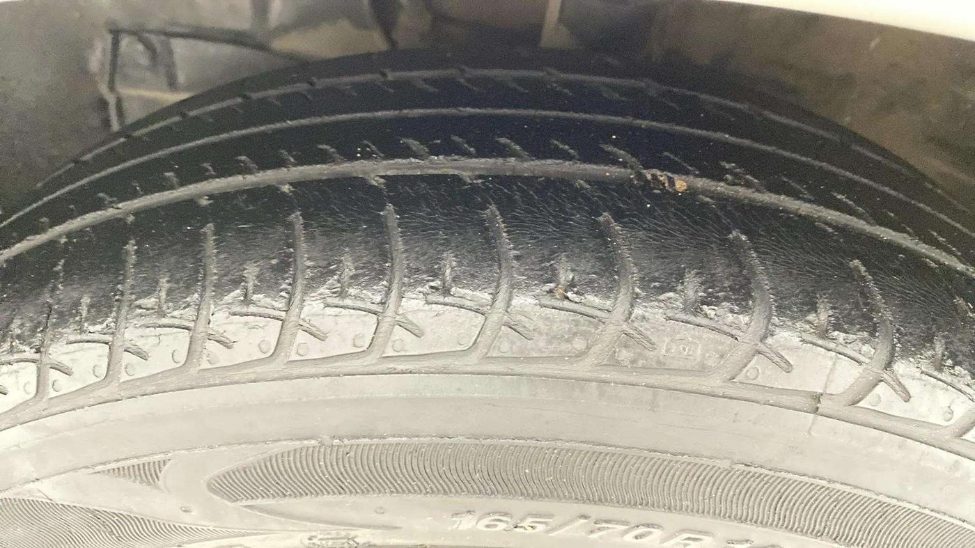 2019 Maruti New Wagon-R ZXI 1.2 AMT, Petrol, Automatic, 49,908 km, Left Front Tyre Tread