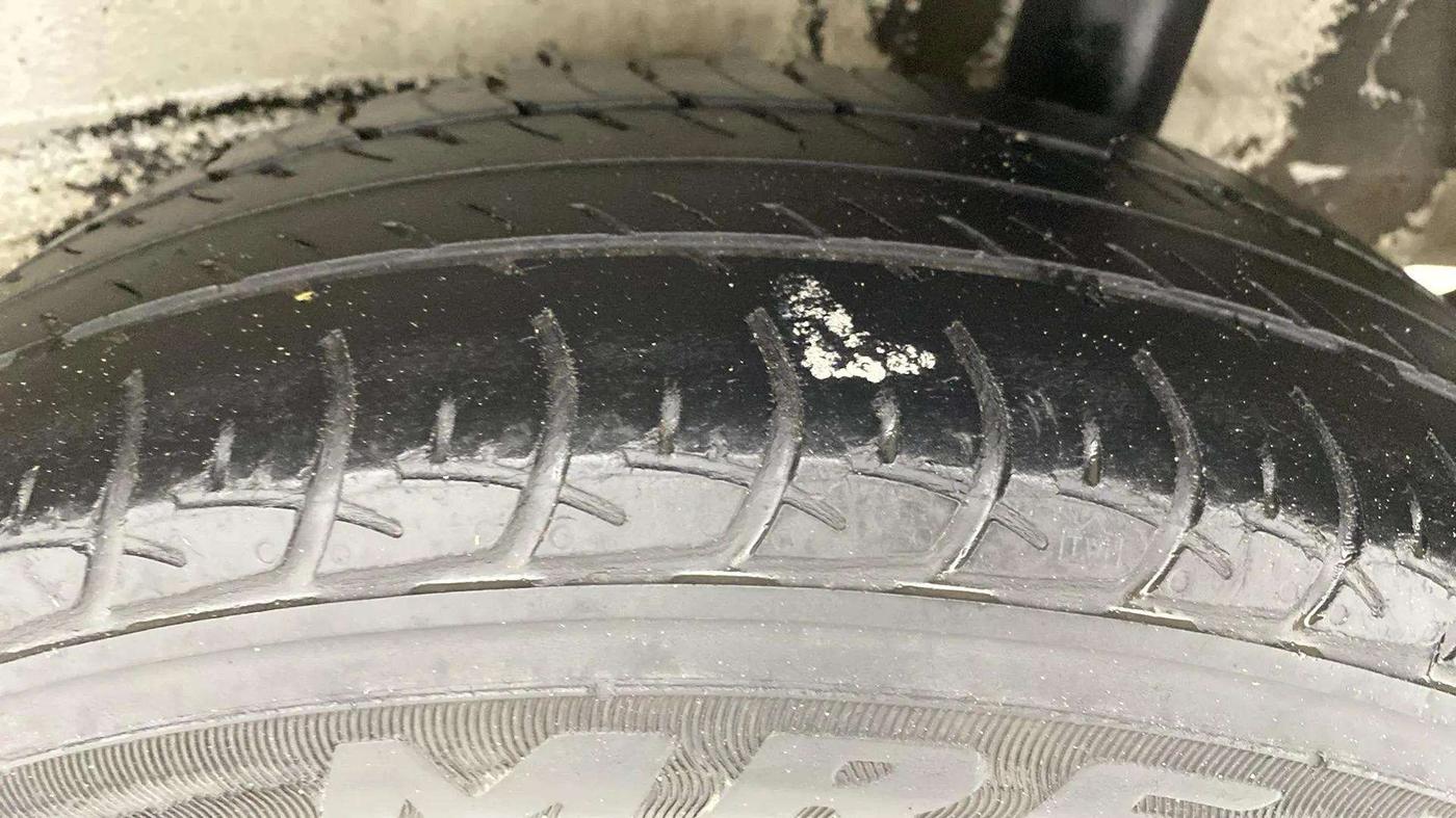 2019 Maruti New Wagon-R ZXI 1.2 AMT, Petrol, Automatic, 49,908 km, Left Rear Tyre Tread