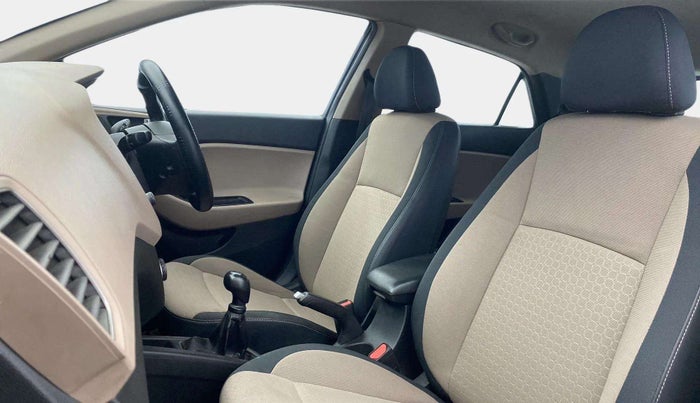 2015 Hyundai Elite i20 SPORTZ 1.2, Petrol, Manual, 63,781 km, Right Side Front Door Cabin