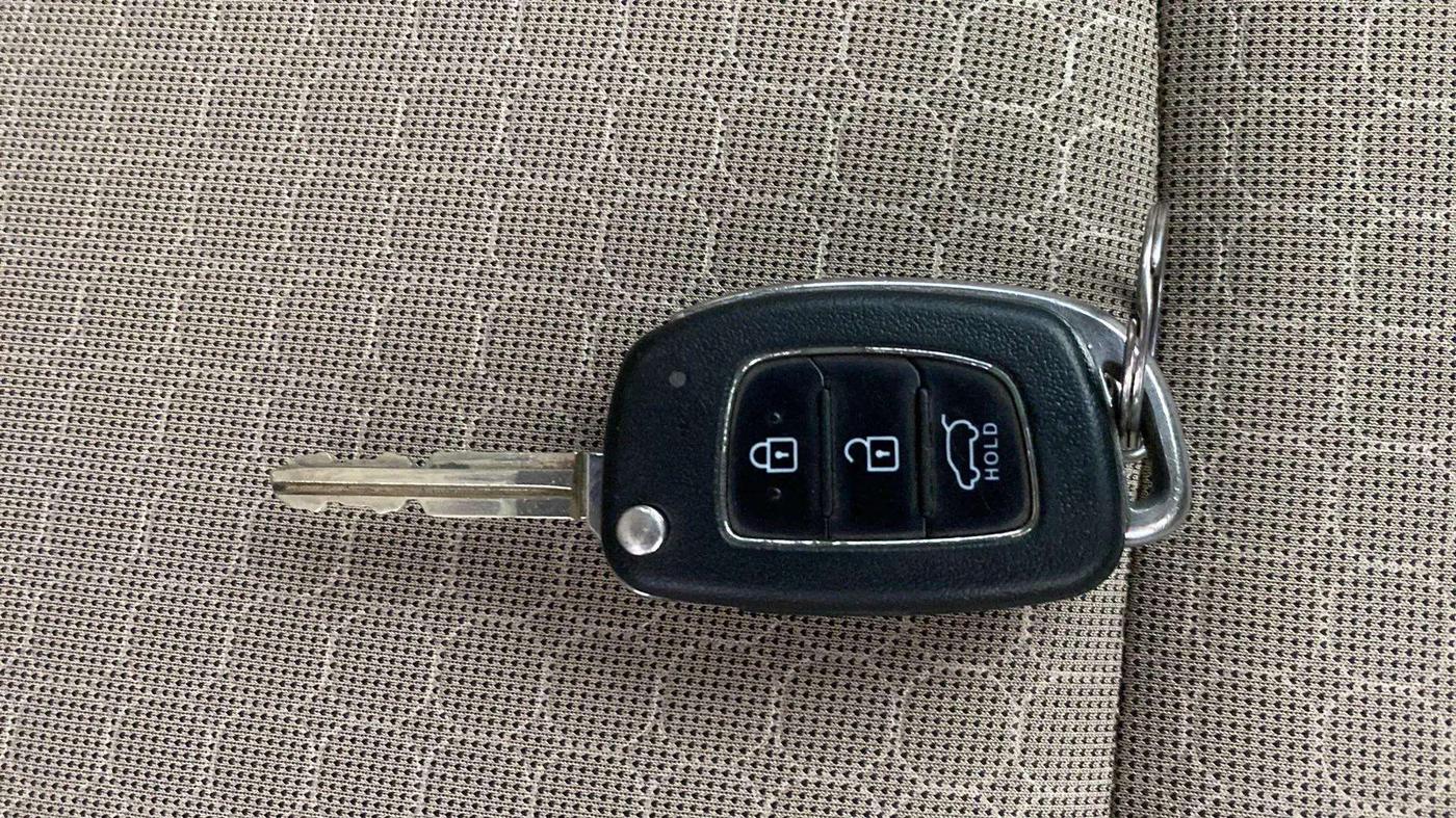 2015 Hyundai Elite i20 SPORTZ 1.2, Petrol, Manual, 63,781 km, Key Close Up