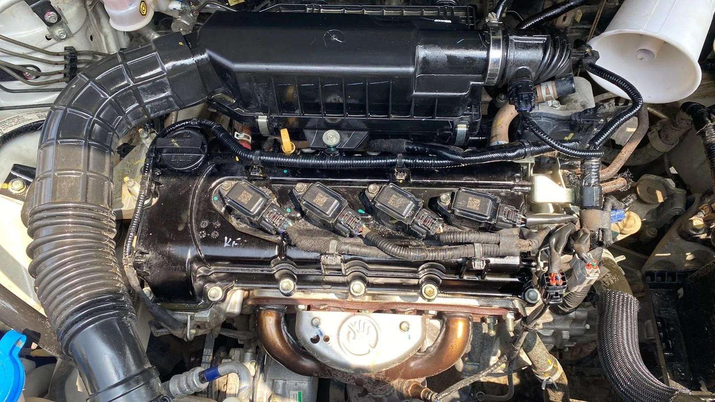 2022 Maruti Vitara Brezza VXI, Petrol, Manual, 40,273 km, Open Bonet