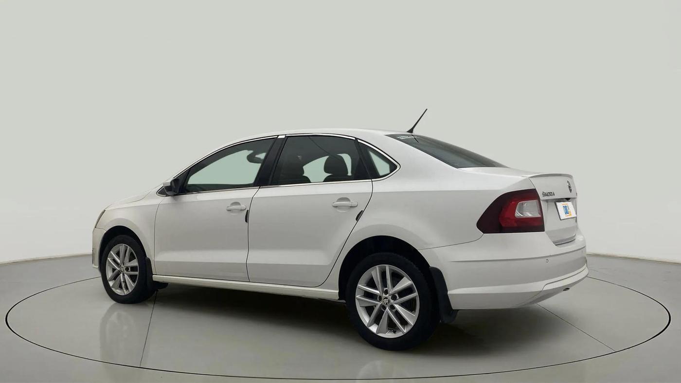 2018 Skoda Rapid STYLE 1.6 MPI, Petrol, Manual, 78,365 km, Left Back Diagonal