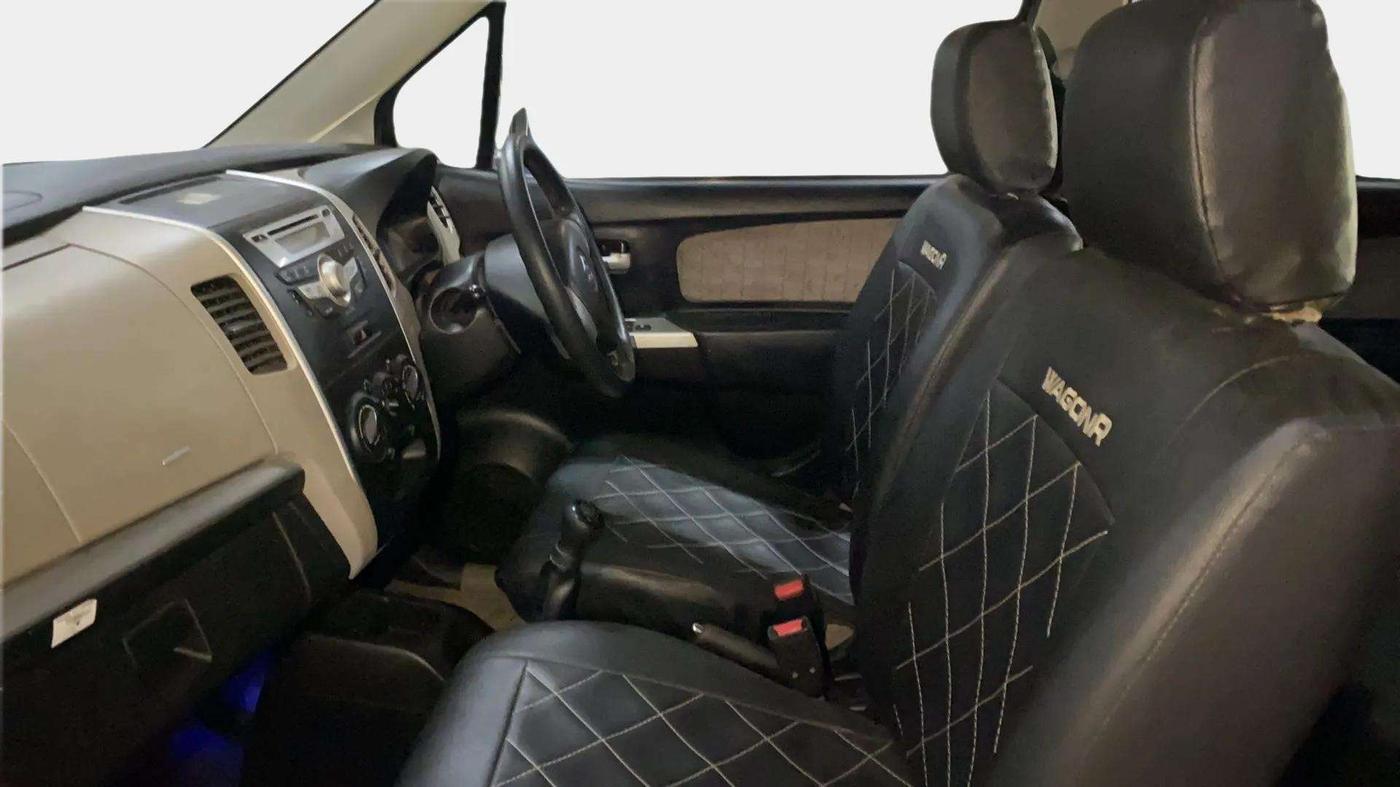 2015 Maruti Wagon R 1.0 VXI, Petrol, Manual, 39,534 km, Right Side Front Door Cabin
