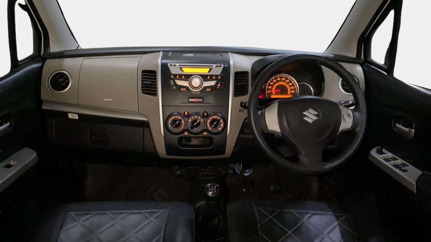 2015 Maruti Wagon R 1.0 VXI, Petrol, Manual, 39,534 km, Dashboard