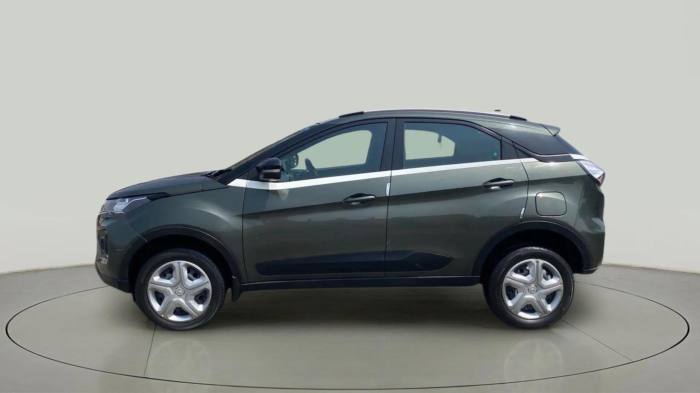 2021 Tata NEXON XZ PETROL, Petrol, Manual, 28,974 km, Left Side