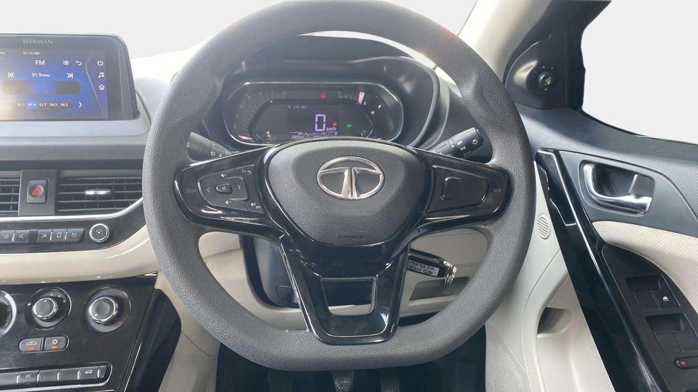 2021 Tata NEXON XZ PETROL, Petrol, Manual, 28,974 km, Steering Wheel Close Up
