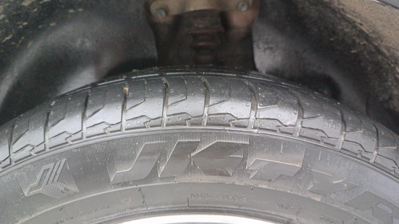2017 Hyundai Creta SX PLUS AT 1.6 PETROL, Petrol, Automatic, 79,136 km, Left Rear Tyre Tread