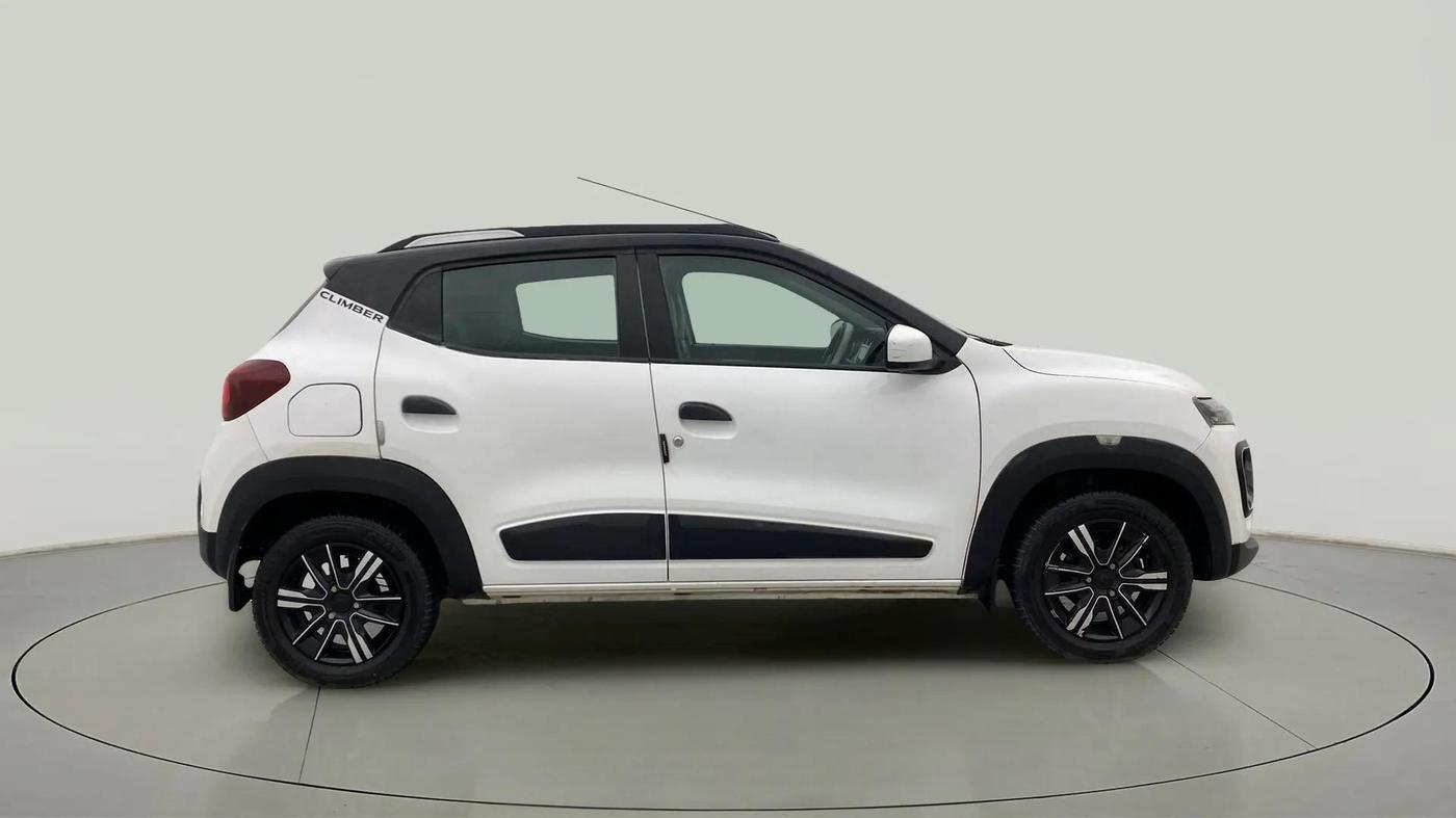 2022 Renault Kwid CLIMBER 1.0 AMT (O) DUAL TONE, Petrol, Automatic, 18,394 km, Right Side View