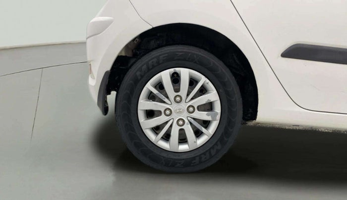2015 Hyundai i10 SPORTZ 1.1, Petrol, Manual, 54,446 km, Right Rear Wheel