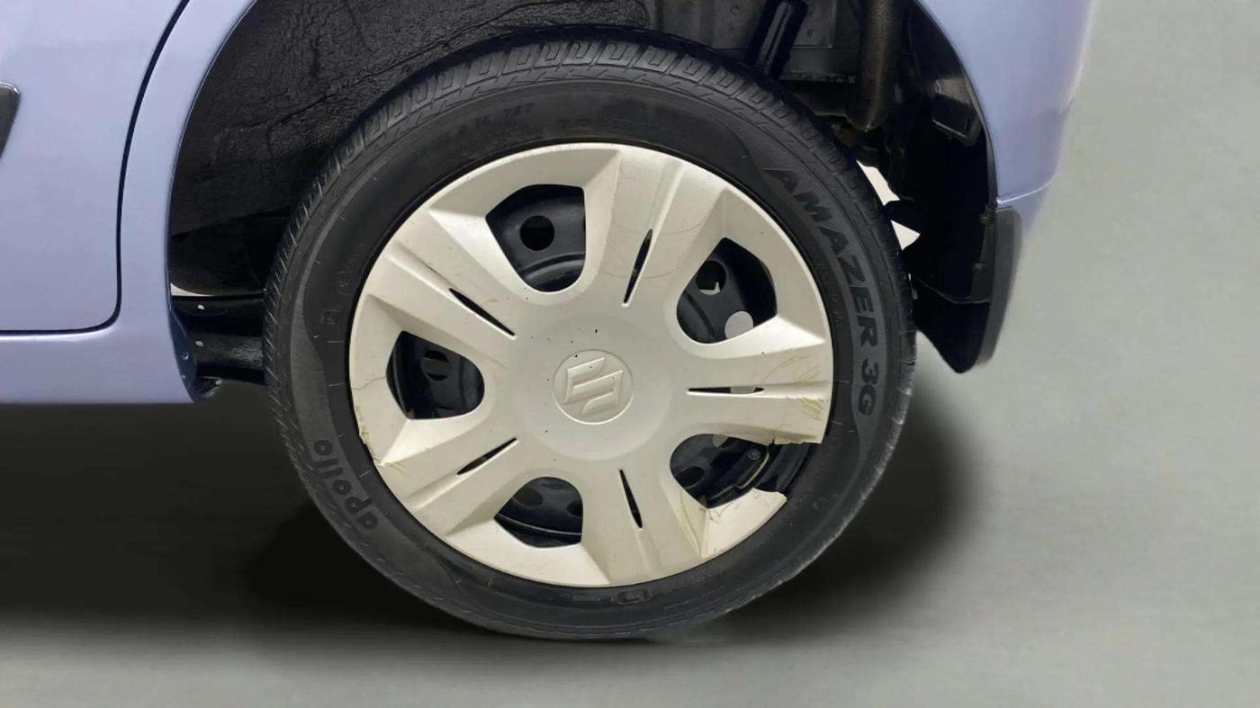 2013 Maruti Wagon R 1.0 VXI, Petrol, Manual, 69,704 km, Left Rear Wheel