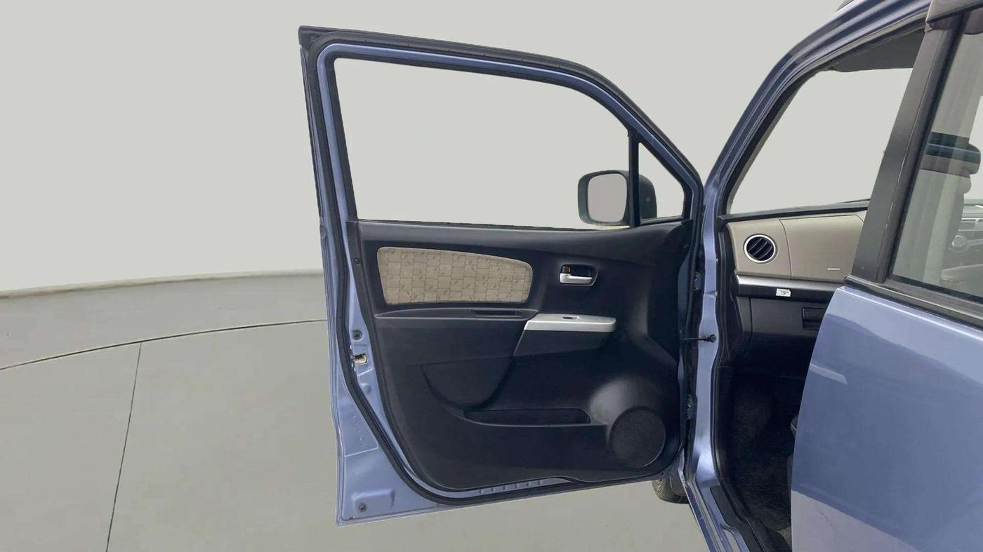 2013 Maruti Wagon R 1.0 VXI, Petrol, Manual, 69,704 km, LHS Front Door