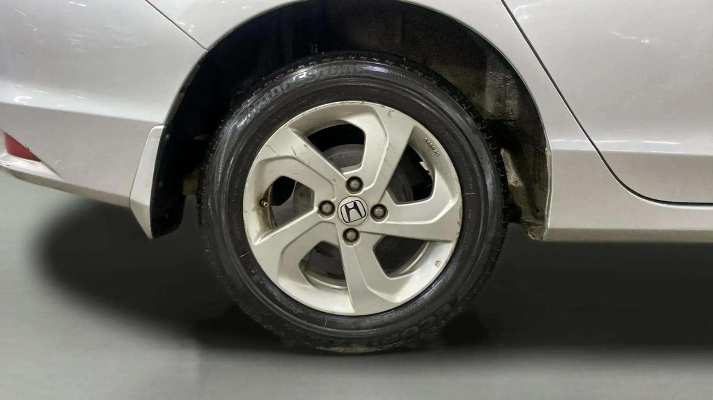 2015 Honda City 1.5L I-VTEC V MT, Petrol, Manual, 51,137 km, Right Rear Wheel