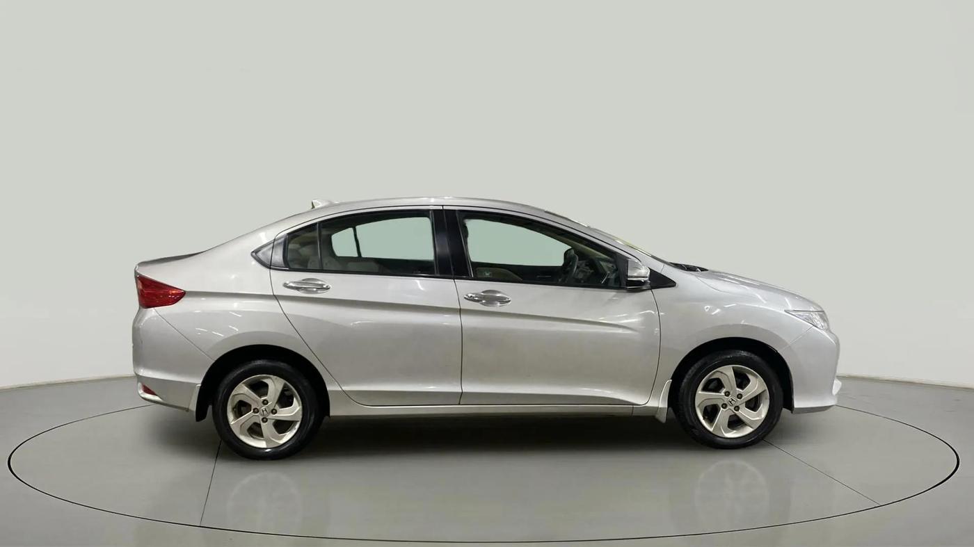 2015 Honda City 1.5L I-VTEC V MT, Petrol, Manual, 51,137 km, Right Side View