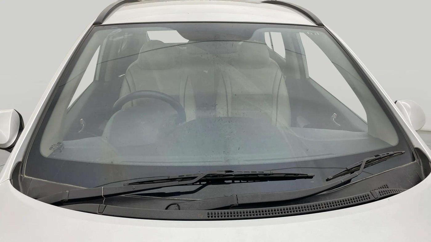 2014 Hyundai Grand i10 SPORTZ 1.2 KAPPA VTVT, Petrol, Manual, 59,003 km, Front Windshield
