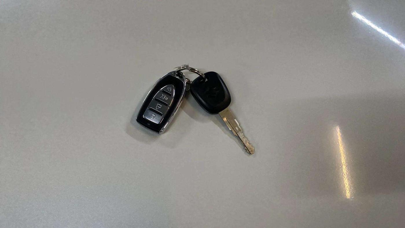 2021 Maruti Ertiga LXI SHVS, Petrol, Manual, 42,243 km, Key Close Up