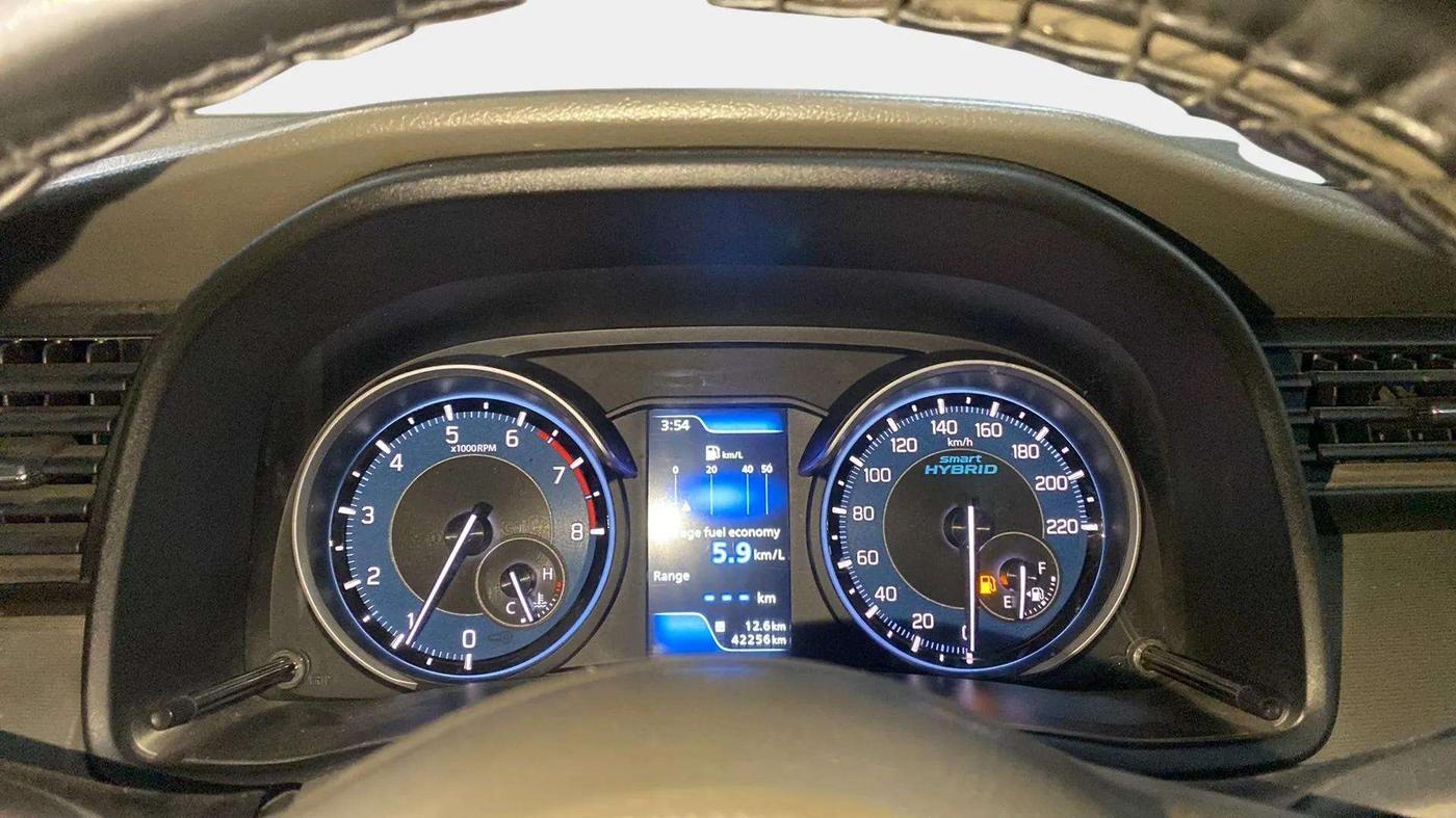 2021 Maruti Ertiga LXI SHVS, Petrol, Manual, 42,243 km, Odometer Image