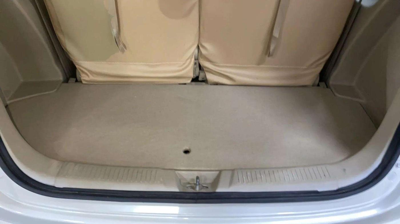 2021 Maruti Ertiga LXI SHVS, Petrol, Manual, 42,243 km, Boot Inside