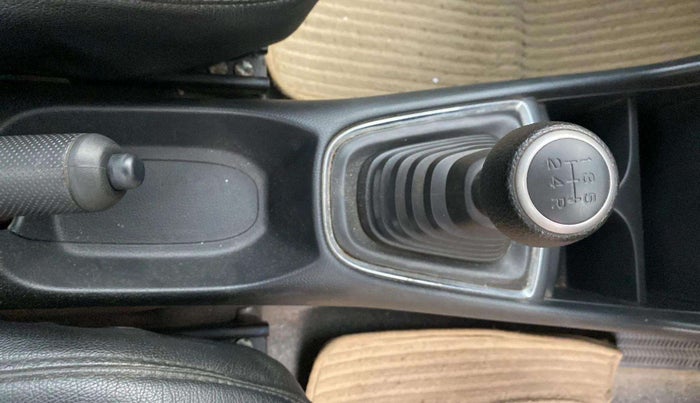 2019 Honda Amaze 1.2L I-VTEC S, Petrol, Manual, 31,680 km, Gear Lever