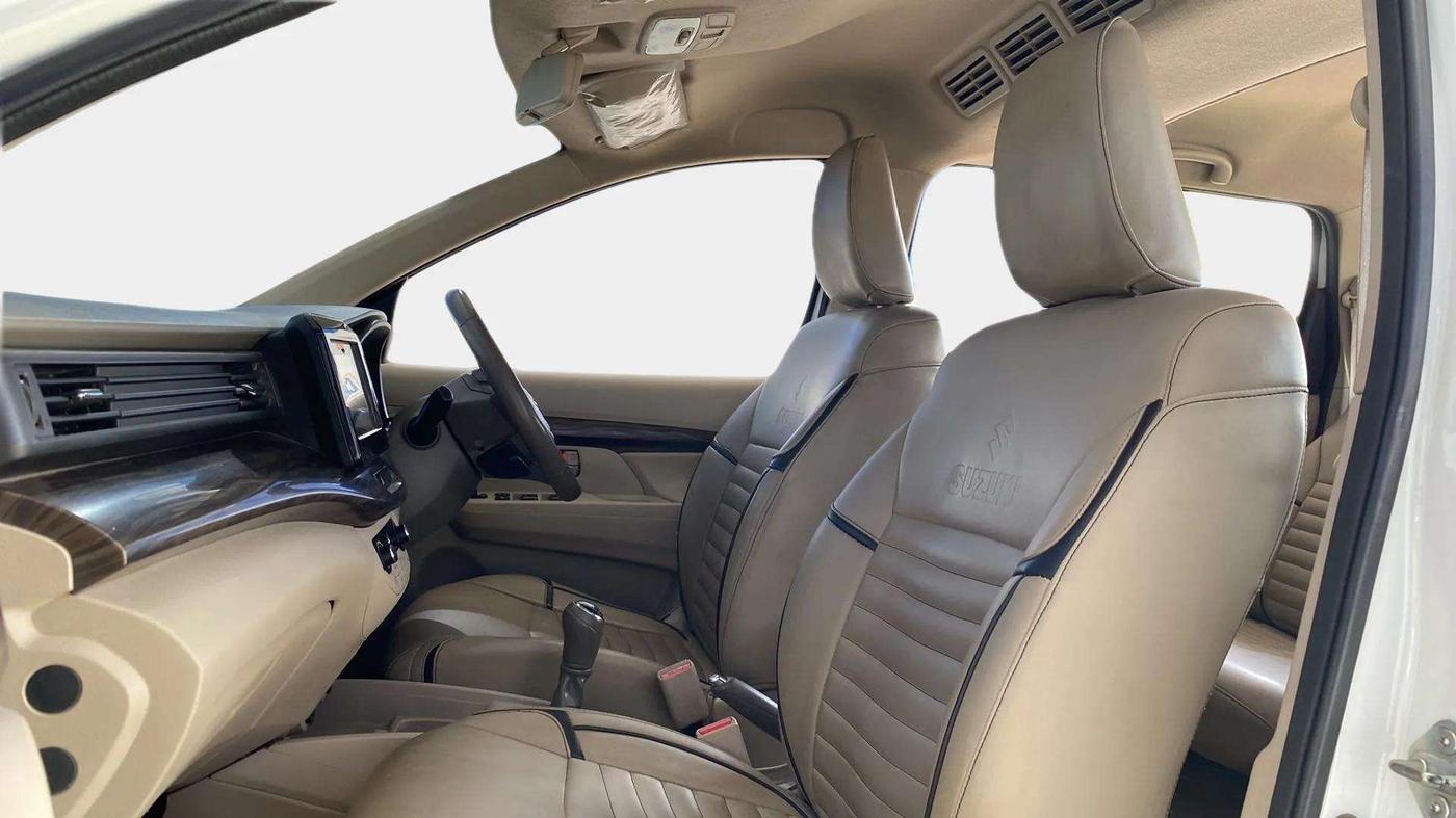 2019 Maruti Ertiga ZXI+ SHVS, Petrol, Manual, 51,391 km, Right Side Front Door Cabin