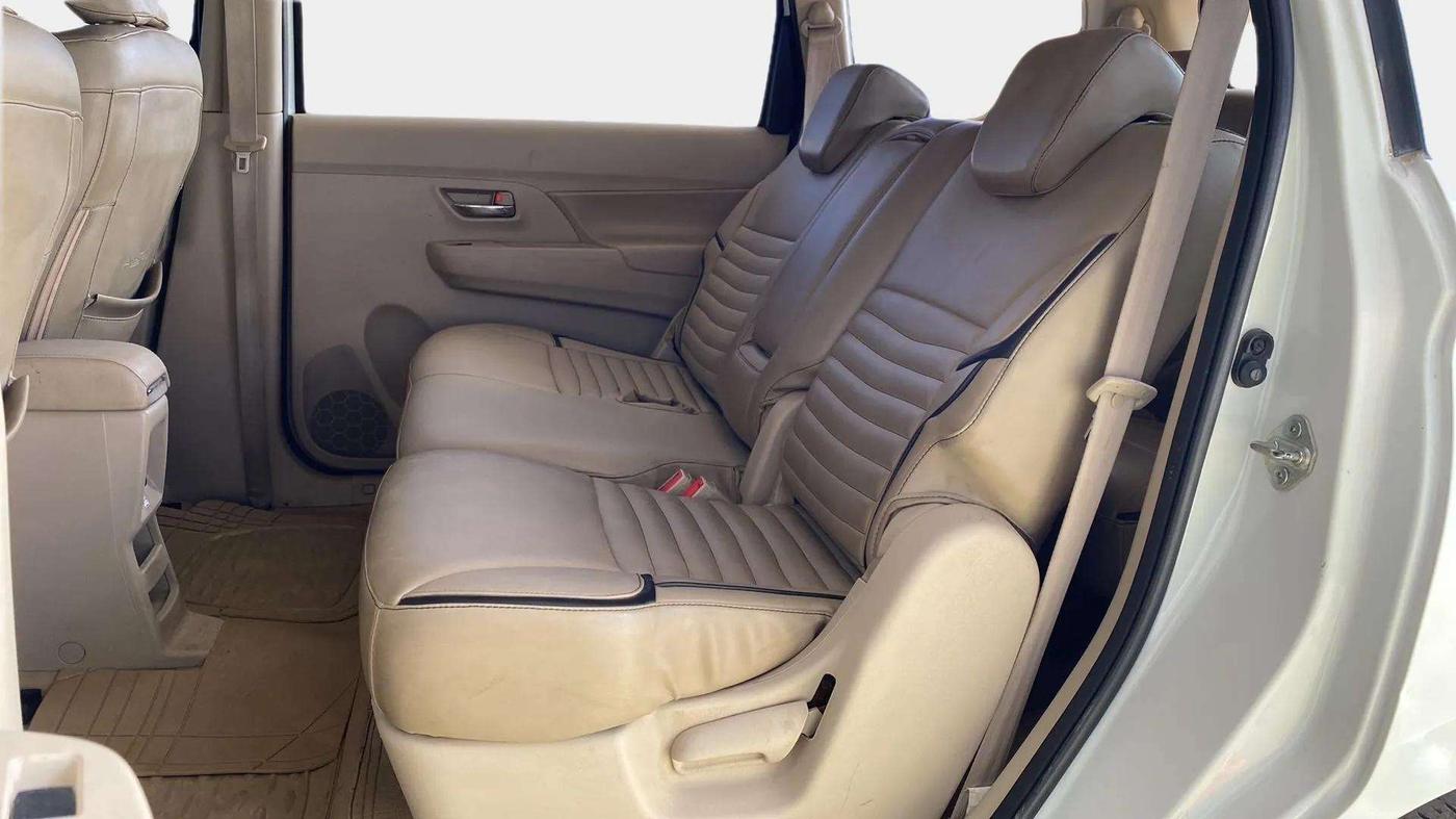 2019 Maruti Ertiga ZXI+ SHVS, Petrol, Manual, 51,391 km, Right Side Rear Door Cabin