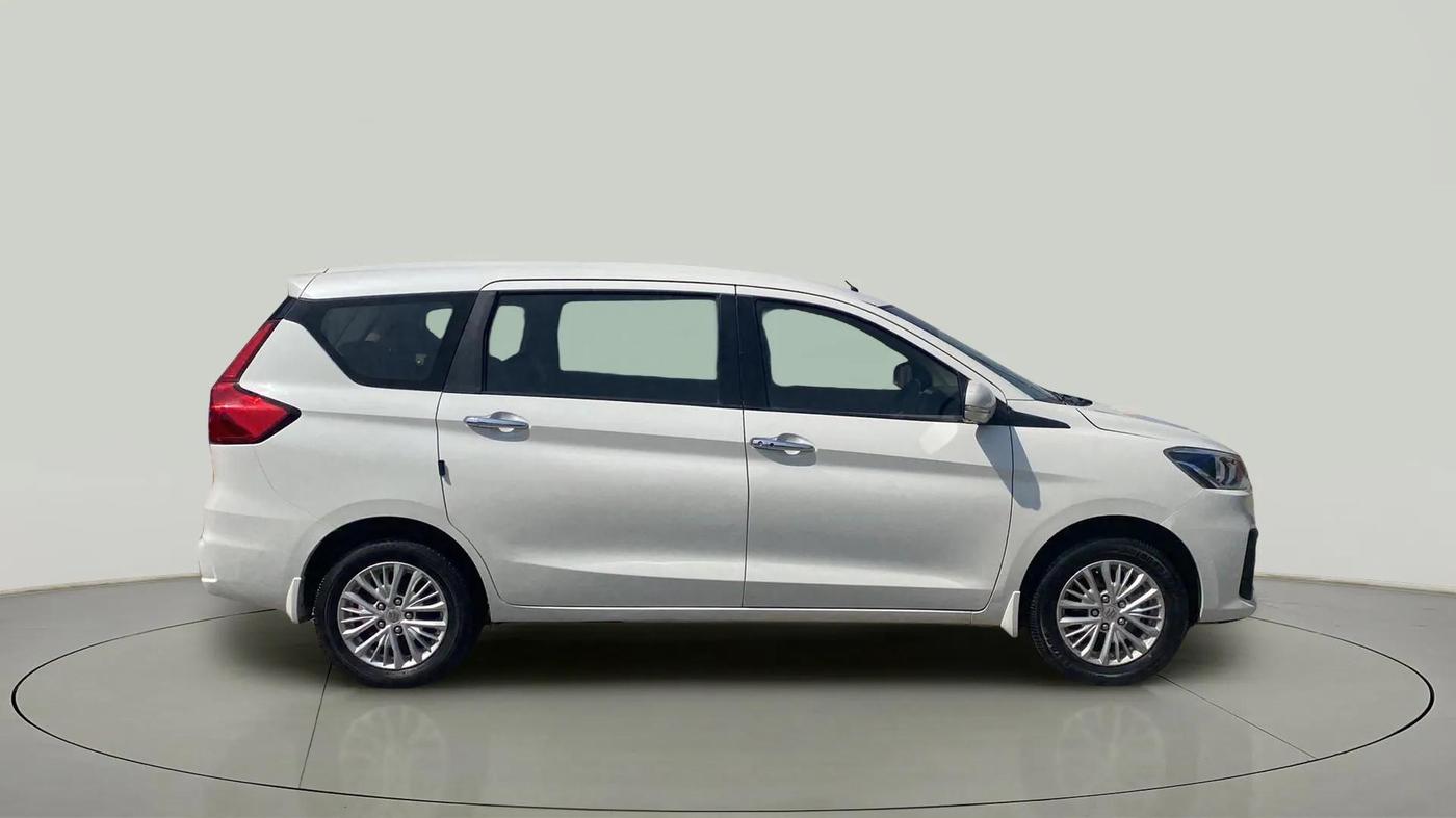 2019 Maruti Ertiga ZXI+ SHVS, Petrol, Manual, 51,391 km, Right Side View
