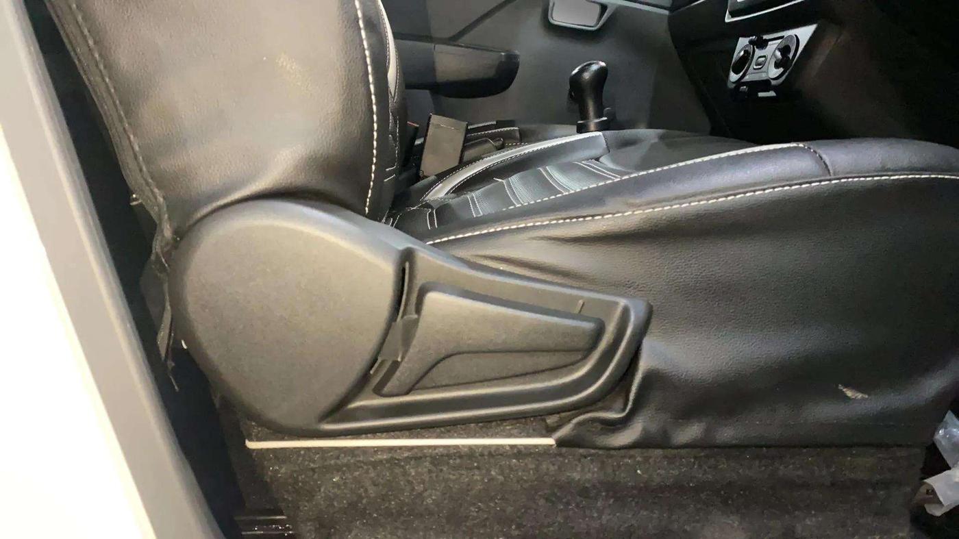 2024 Maruti Alto K10 LXi(O), Petrol, Manual, 2,781 km, Driver Side Adjustment Panel
