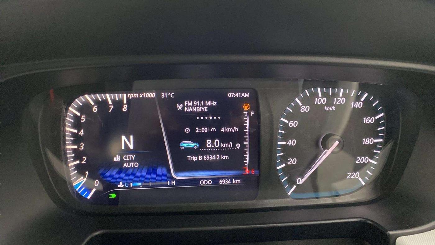 2024 Tata PUNCH Creative Dual Tone AMT Sunroof , Petrol, Automatic, 7,013 km, Odometer Image