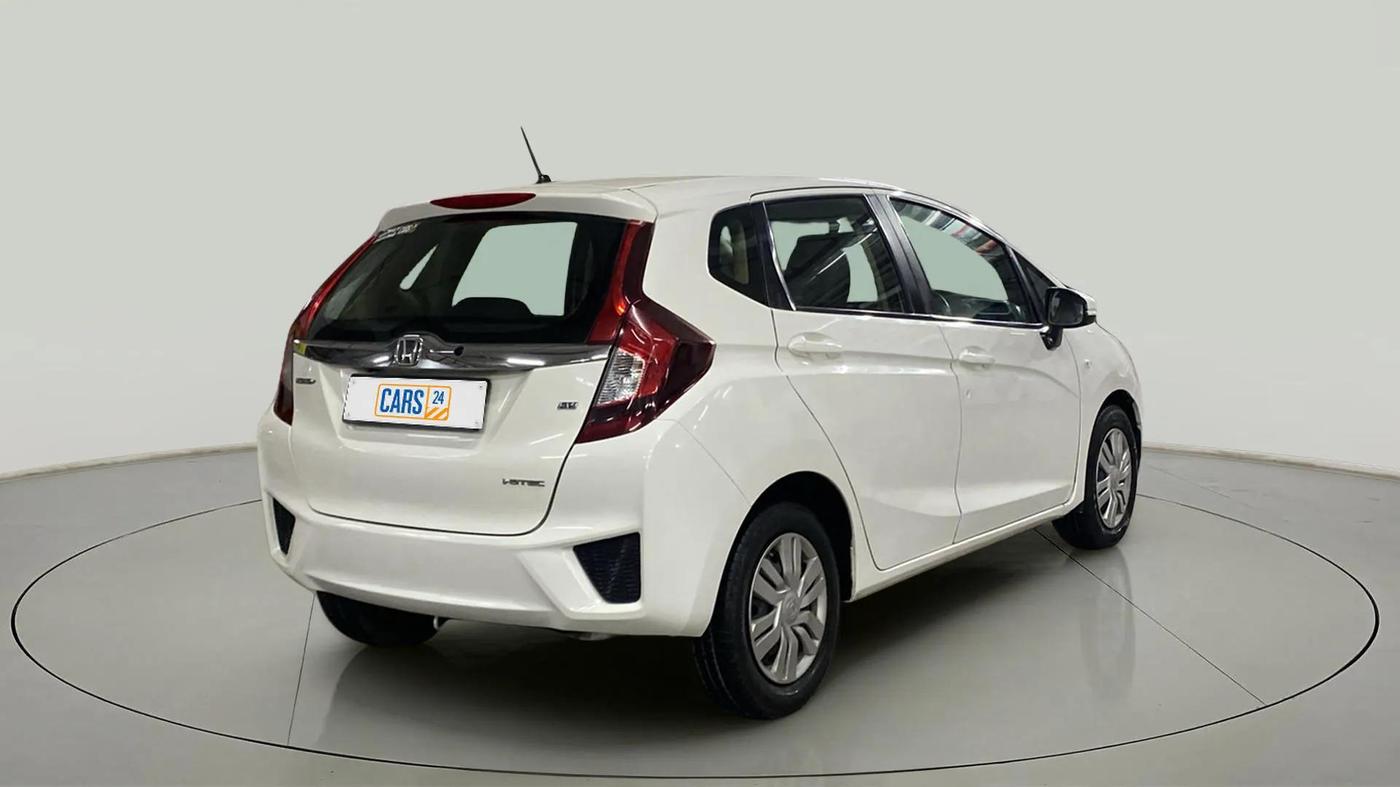 2015 Honda Jazz 1.5L I-DTEC SV, Diesel, Manual, 76,706 km, Right Back Diagonal